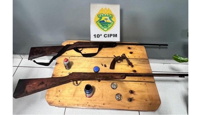 Laranjeiras - PM apreende 3 armas de fogo e munições no bairro Água Verde 